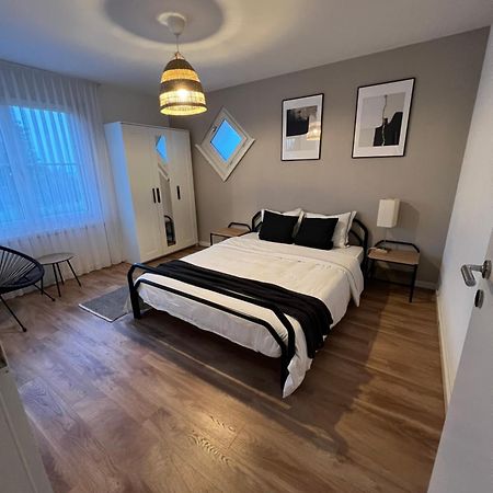 Black&White Apartment Uzwil المظهر الخارجي الصورة