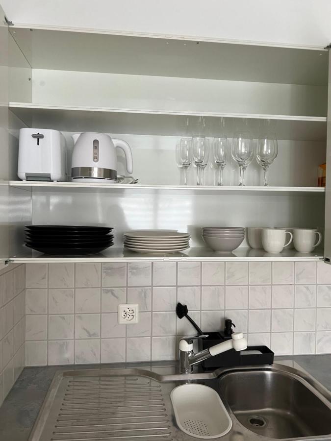 Black&White Apartment Uzwil المظهر الخارجي الصورة
