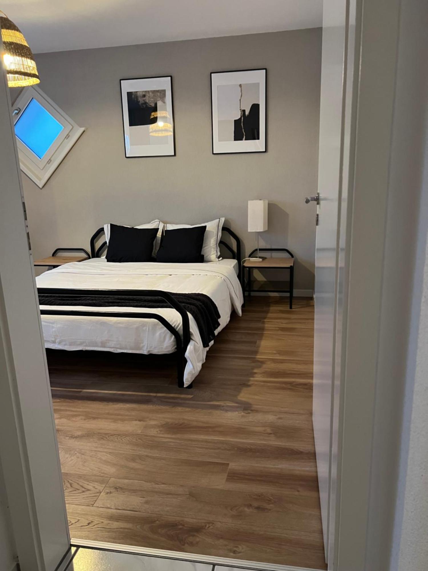 Black&White Apartment Uzwil المظهر الخارجي الصورة